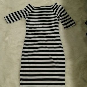 Stretchy fitted dress